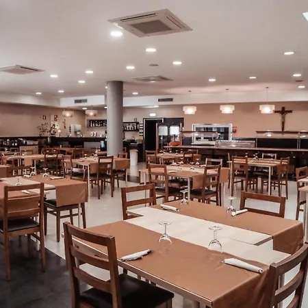 Vitoria מלון פאטימה