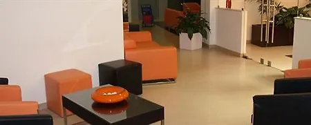 מלון Vitoria 2*